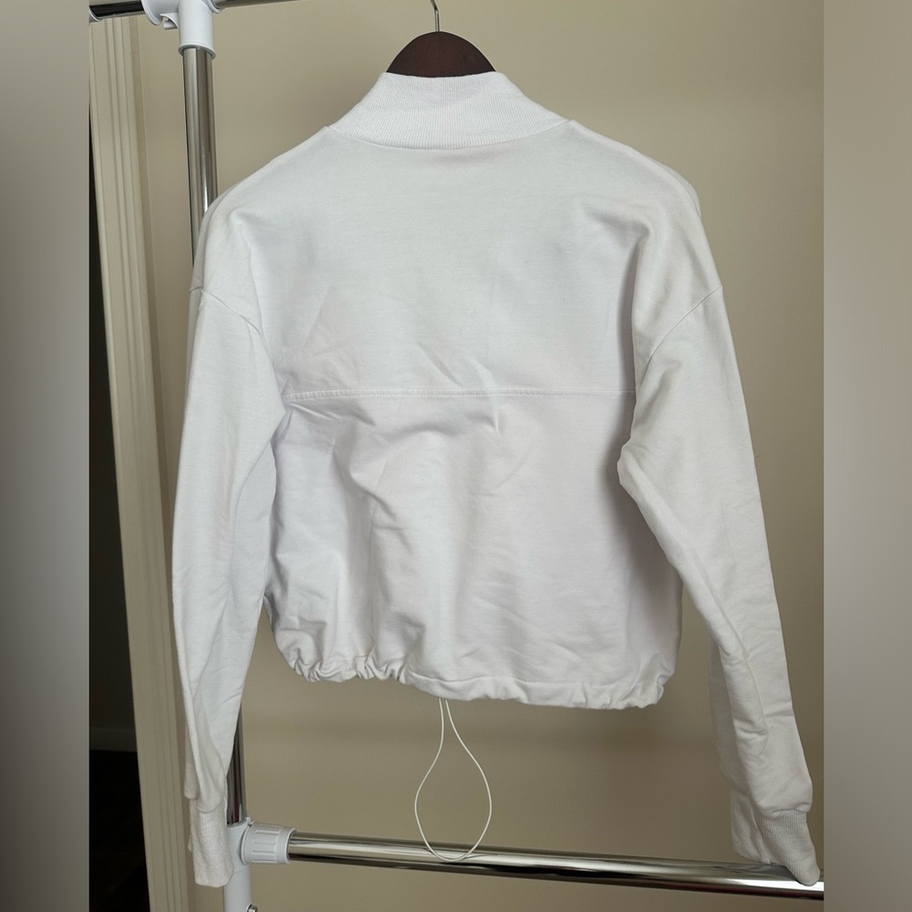 Women’s Workout Pullover - Picture 3 of 4